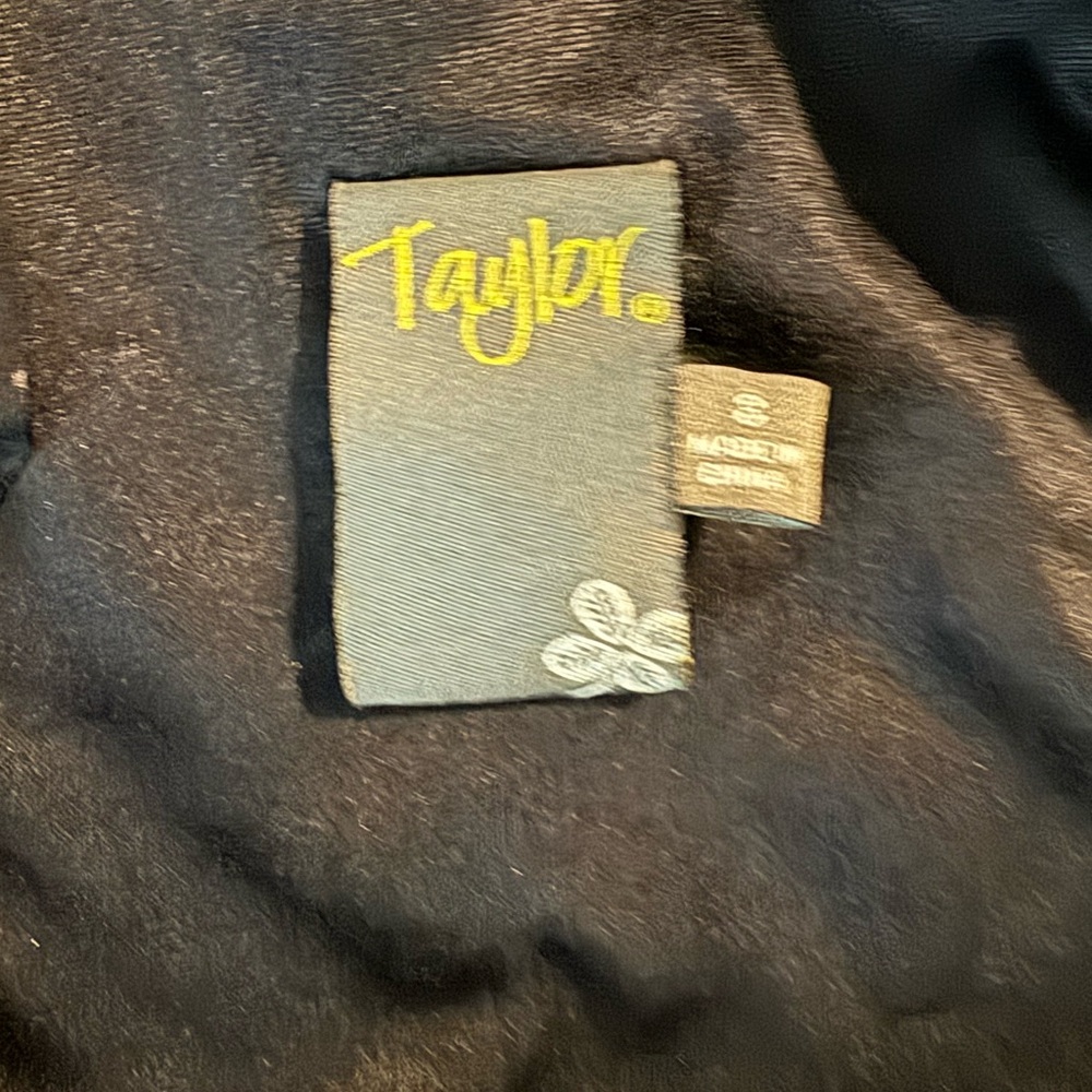 Taylor Sleeveless Ruffled Neckline Black and Gray Dress Size 8 - Picture 6 of 6